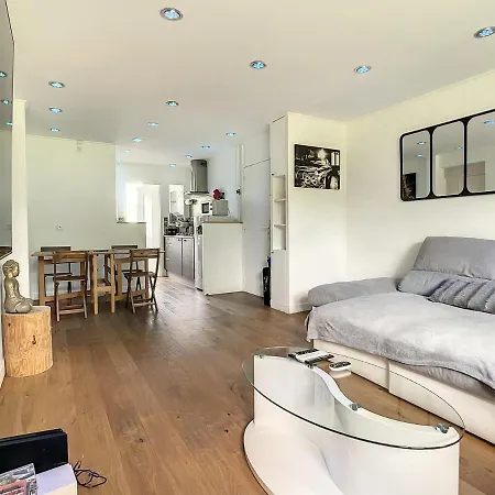 Cinema Spot Light Lyon Caluire - Trois Parkings Secu Apartment Exterior photo